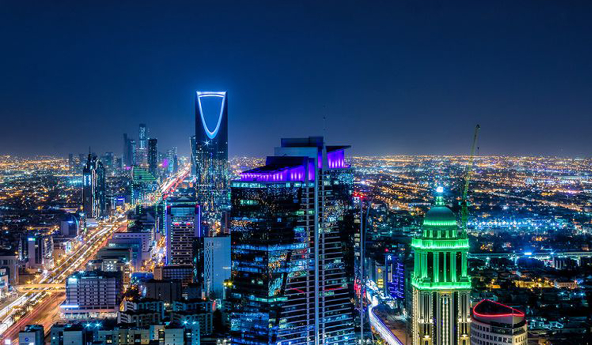 Saudi Arabia to allow in tourists from Sunday